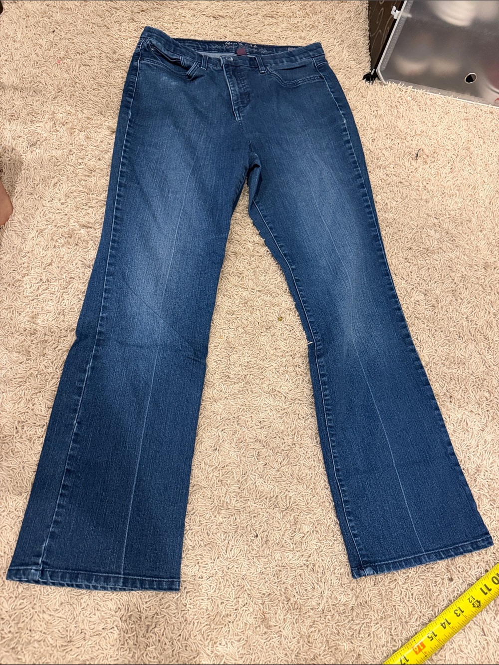 Gloria Vanderbilt Dark Blue Jeans